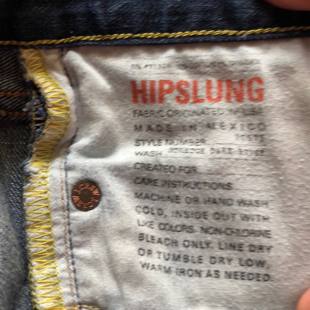 J.Crew “Hipslung" Cropped Jeans 30R - Picture 3 of 3